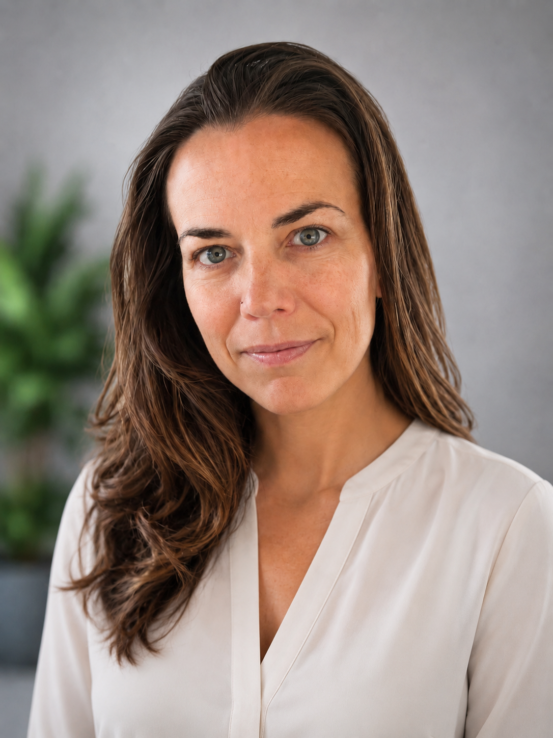 Dr. Laura - Founder of Animind